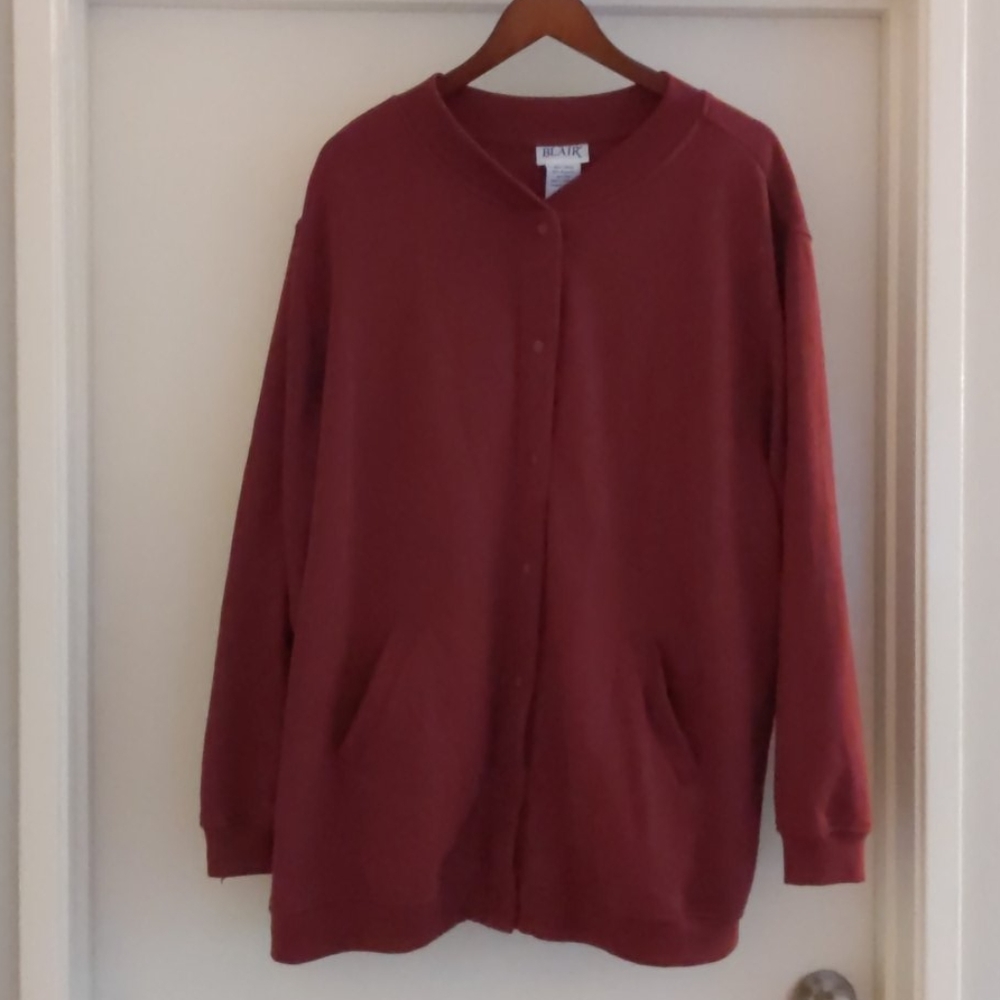 ♻️DONATED♻️ Plus Size Red Sweater w/ Snap Closure
